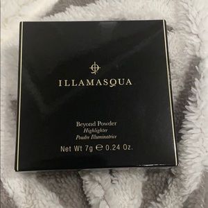 Illamasqua beyond powder